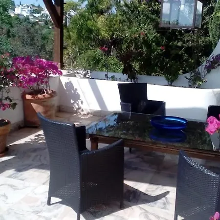 Castelo Do Mar, 3 Bedroom With Private Pool In Large Garden, 400m To And Close To Village 카르보에이루