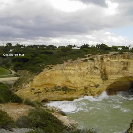 Castelo Do Mar: Beachside With Private Pool And Garden Villa *