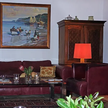 Castelo Do Mar, 3 Bedroom With Private Pool In Large Garden, 400m To And Close To Village * 카르보에이루