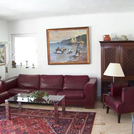 Castelo Do Mar, 3 Bedroom With Private Pool In Large Garden, 400m To And Close To Village Villa Carvoeiro