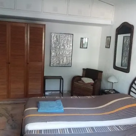 Castelo Do Mar, 3 Bedroom With Private Pool In Large Garden, 400m To And Close To Village *