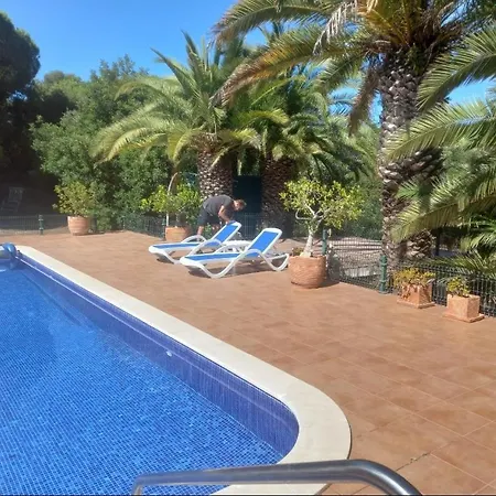 Castelo Do Mar, 3 Bedroom With Private Pool In Large Garden, 400m To And Close To Village 别墅 *